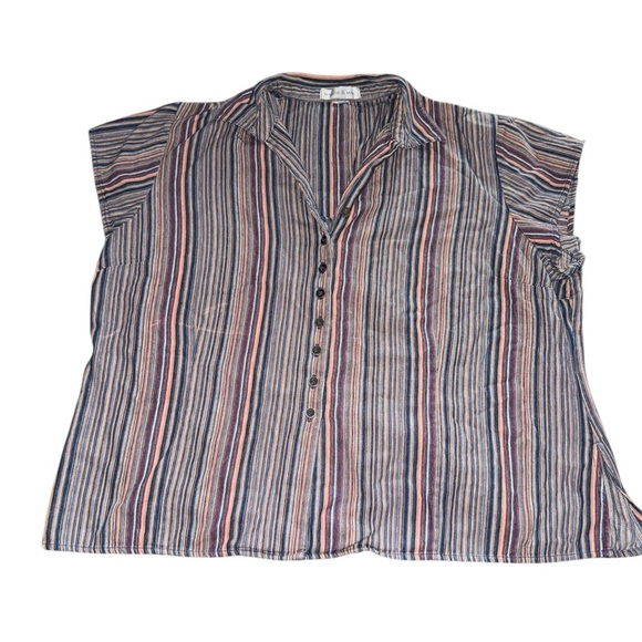 Tops - Retro Striped Button Up